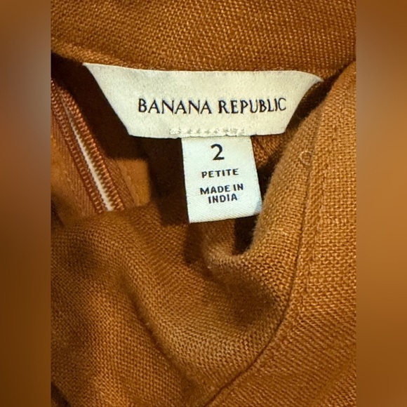 Banana Republic linen midi skirt. Size 2. Worn ONCE! Pristine condition! - Picture 4 of 4